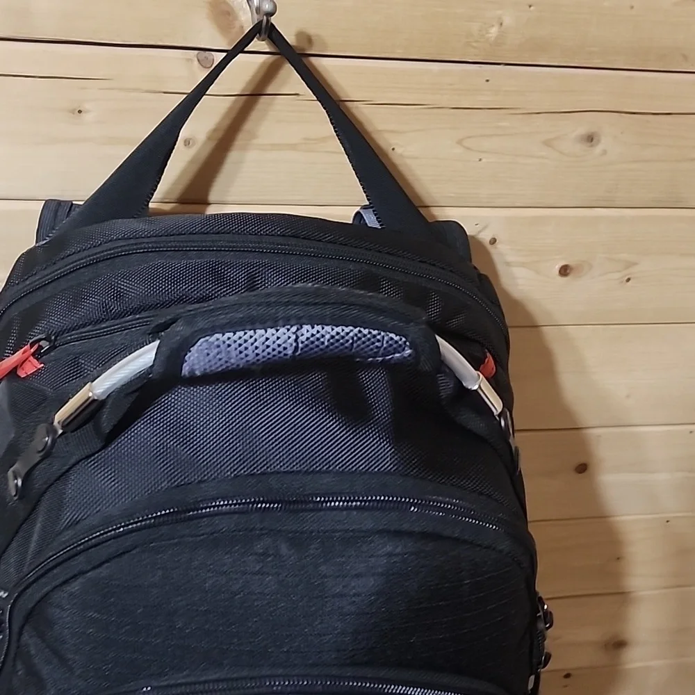 Wenger Synergy Laptop Backpack - Black/Gray Hiking or School Bag